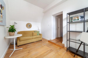 Exceptional Top Floor 1BR apt in Fitzrovia